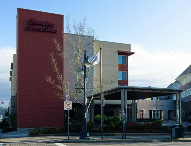 Hampton Inn & Suites Bremerton hotel detail image 3