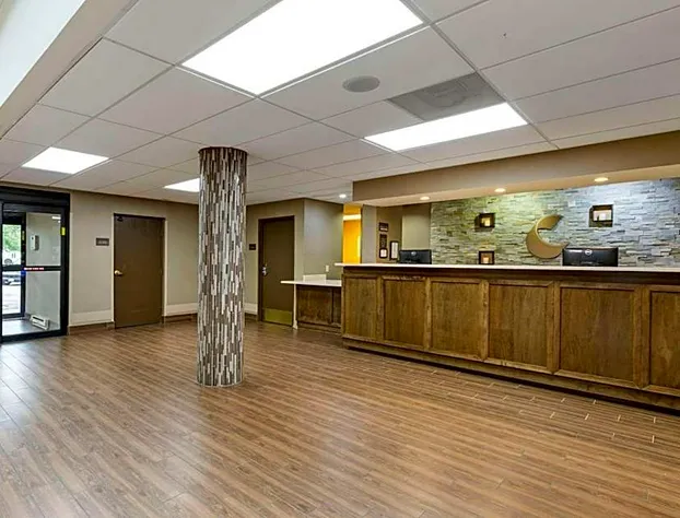 Comfort Suites Near Potomac Mills hotel detail image 4