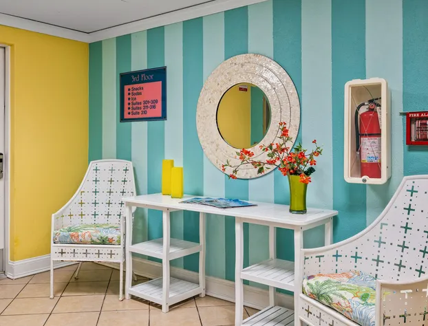 Cayman Suites Hotel hotel detail image 3