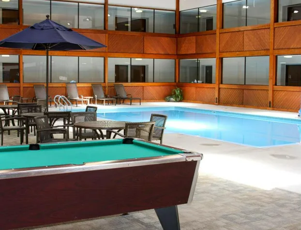 Barker's Island Inn Resort hotel detail image 2