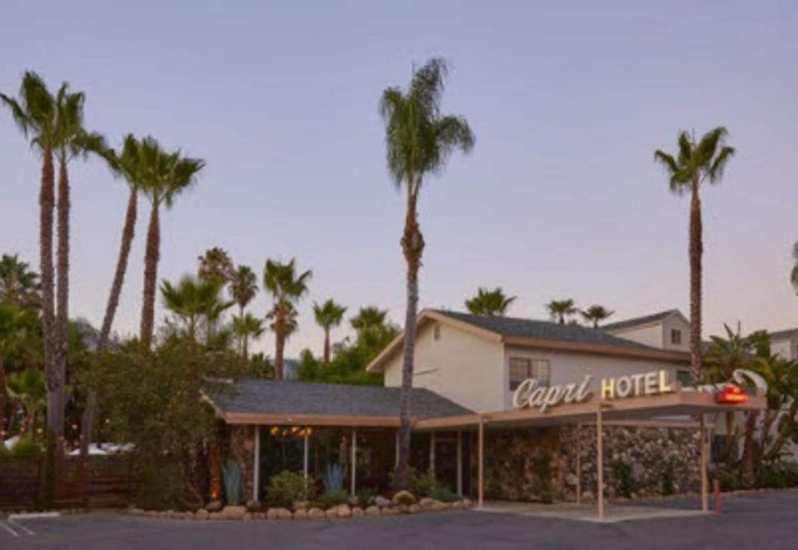 The Capri Hotel hotel hero