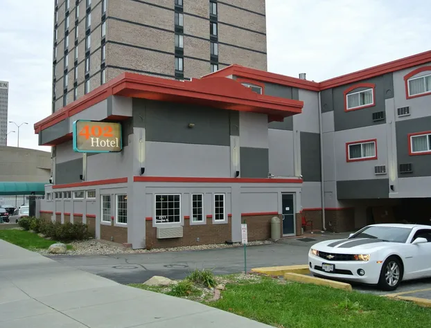 402 Hotel hotel detail image 1