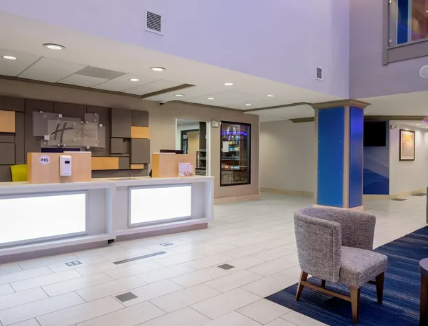 Holiday Inn Express Coventry S - West Warwick Area by IHG hotel detail image 2