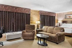 Heartland Inn & Suites SureStay Collection by Best Western hotel detail image 4