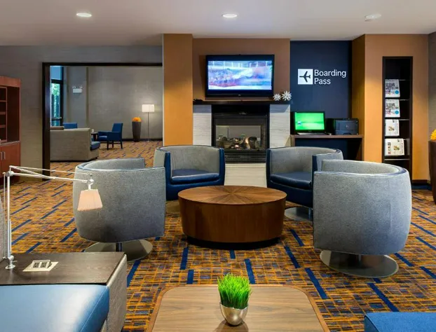 Courtyard by Marriott Hanover Lebanon hotel detail image 2