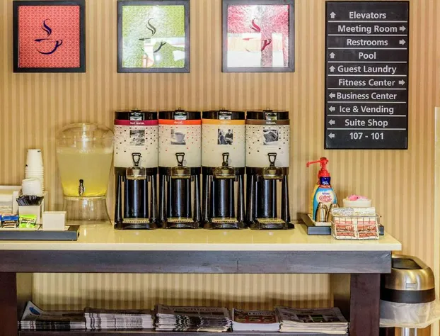 Hampton Inn & Suites Jamestown hotel detail image 1