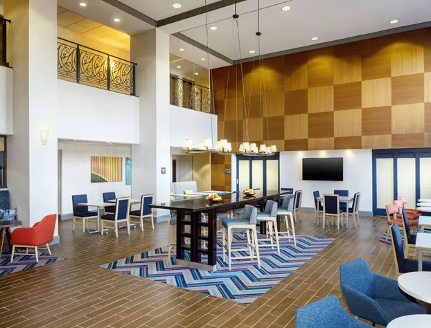 Hampton Inn Garden City Long Island hotel detail image 4