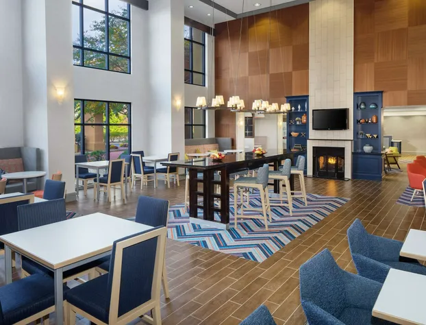 Hampton Inn Garden City Long Island hotel detail image 3