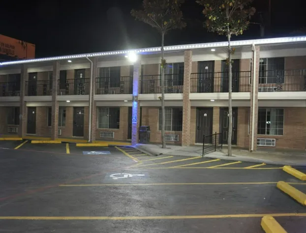 Downtown Suites Dallas hotel detail image 1