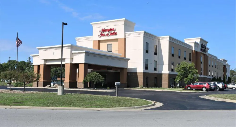 Hampton Inn & Suites Fremont hotel hero