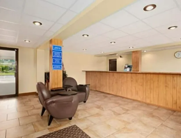 Hilltop Inn hotel detail image 3