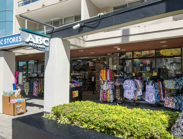 Regency on Beachwalk Waikiki by OUTRIGGER hotel detail image 3