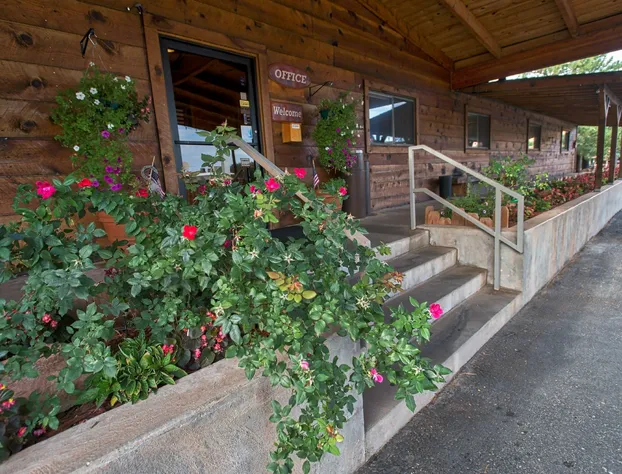 Red Stone Inn hotel detail image 4