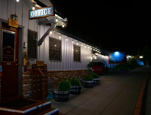 Yosemite Gateway Motel hotel detail image 1