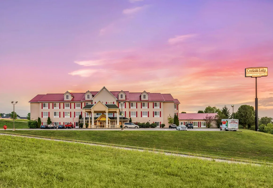 Creekside Lodge Berea hotel hero