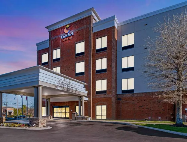 Comfort Suites Murfreesboro Shopping District hotel detail image 1