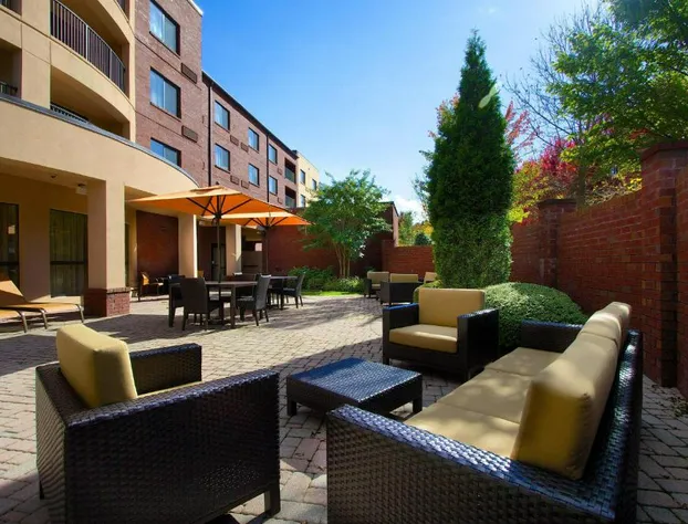 Courtyard by Marriott Blacksburg hotel detail image 4