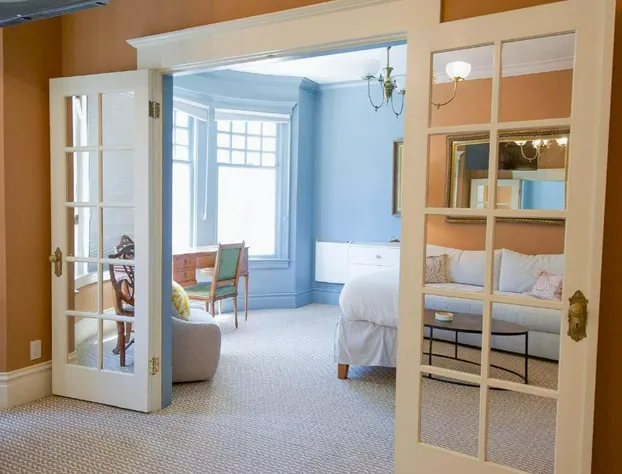 Nob Hill Inn hotel detail image 4