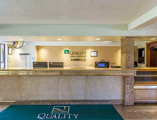 Quality Inn & Suites Bakersfield hotel detail image 4