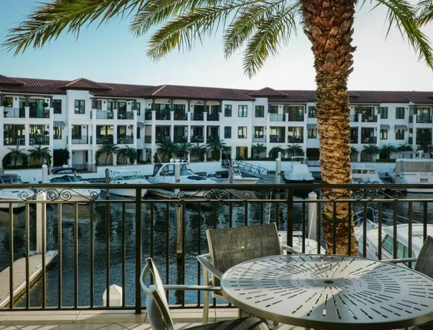 Naples Bay Resort & Marina hotel detail image 4