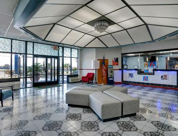 Motel 6 Burlington, NC hotel detail image 3