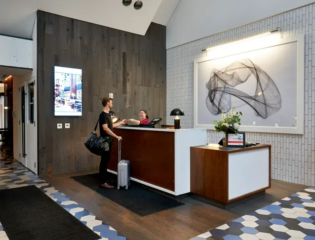 Crowne Plaza HY36 Midtown Manhattan by IHG hotel detail image 4