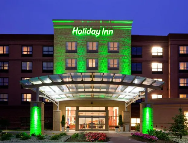 Holiday Inn Madison at The American Center by IHG hotel detail image 1