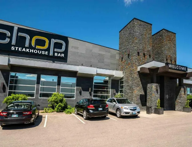 Sandman Hotel & Suites Winnipeg Airport hotel detail image 4