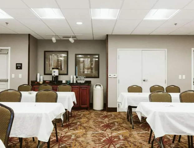 Hampton Inn Bismarck hotel detail image 1