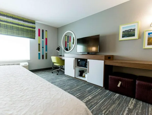 Hampton Inn Bismarck hotel detail image 4