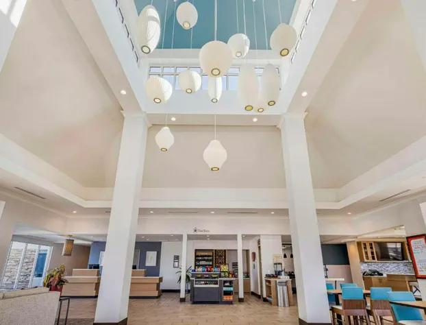 Hilton Garden Inn Colorado Springs Airport hotel detail image 3