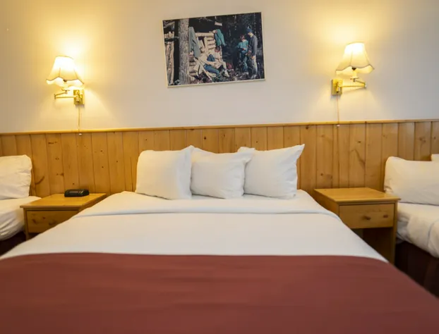 Canadas Best Value Inn River View Hotel hotel detail image 1