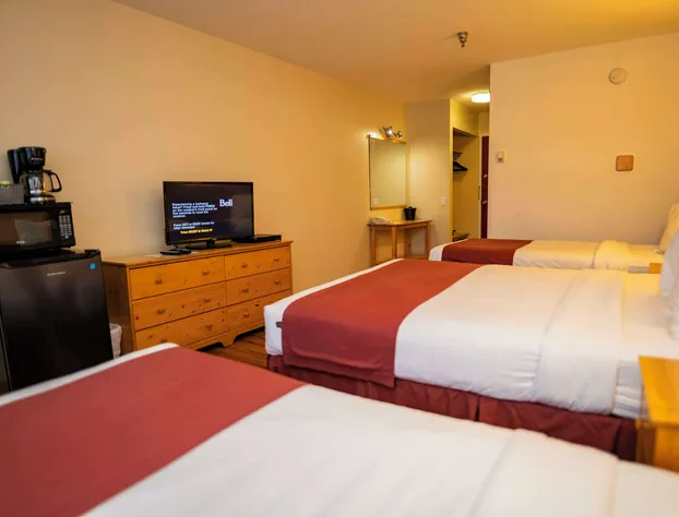 Canadas Best Value Inn River View Hotel hotel detail image 3