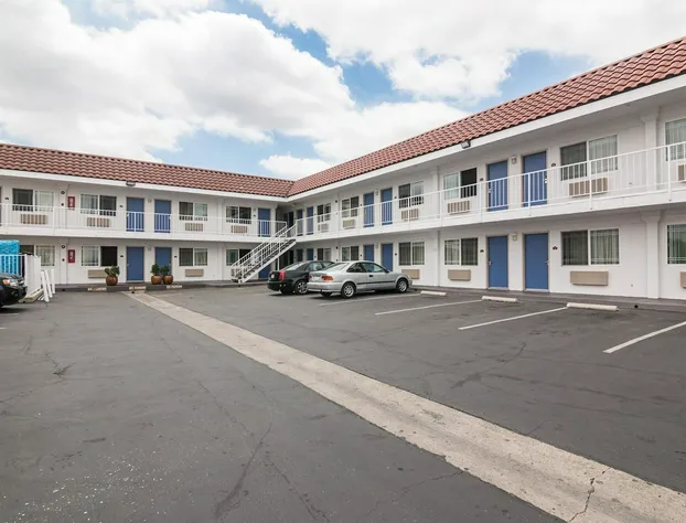 Motel 6 Norwalk, CA hotel detail image 4