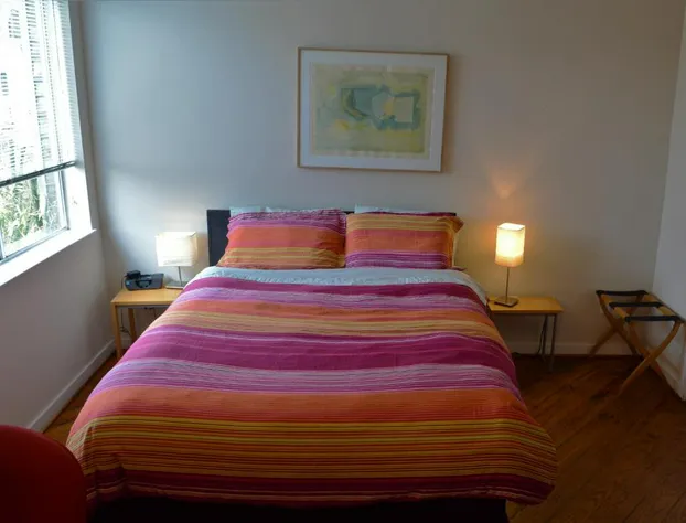 Modern B & B hotel detail image 1