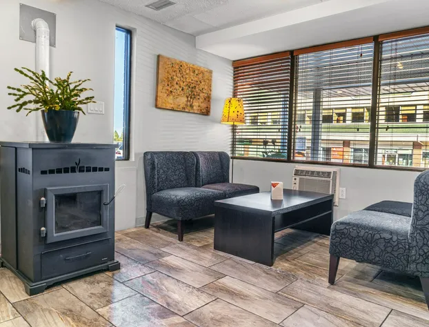 Econo Lodge Miramichi hotel detail image 3