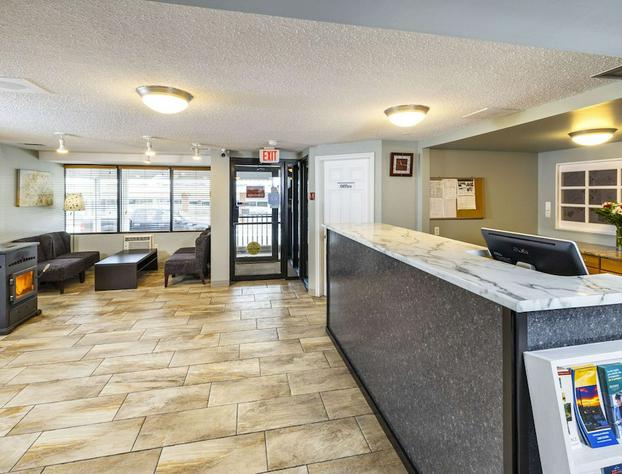 Econo Lodge Miramichi hotel detail image 2