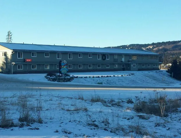 Beluga Lake Lodge hotel detail image 2