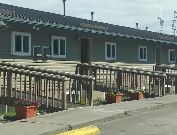 Beluga Lake Lodge hotel detail image 3