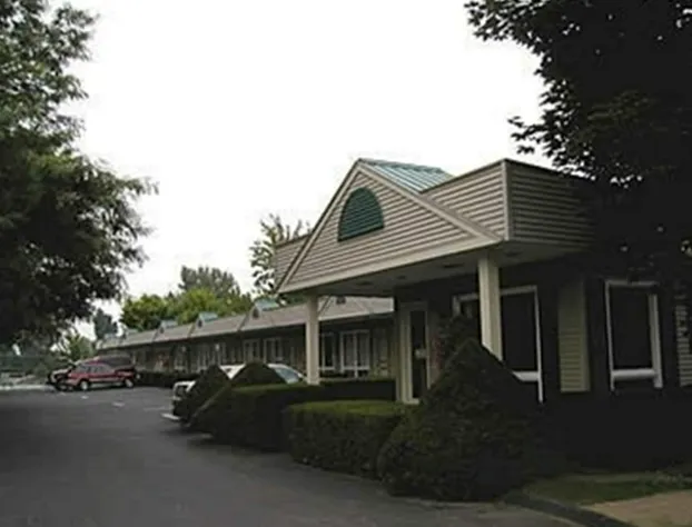 T-Bird Motor Inn hotel detail image 2