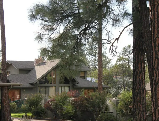 Majestic Mountain Inn hotel detail image 4