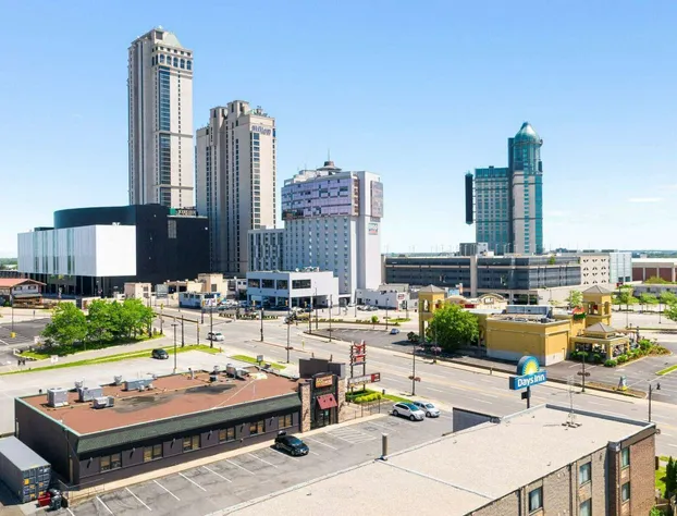 Days Inn by Wyndham Fallsview hotel detail image 4