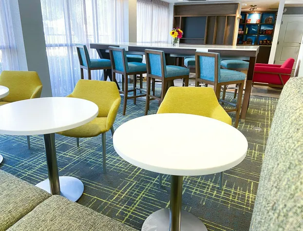 Hampton Inn Carlsbad-North San Diego County hotel detail image 4