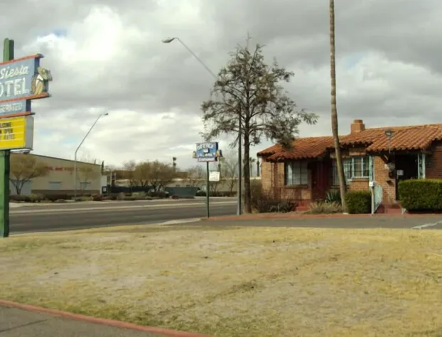 La Siesta Motel hotel detail image 1