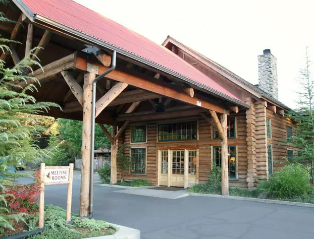 The Lodge at Riverside hotel detail image 3