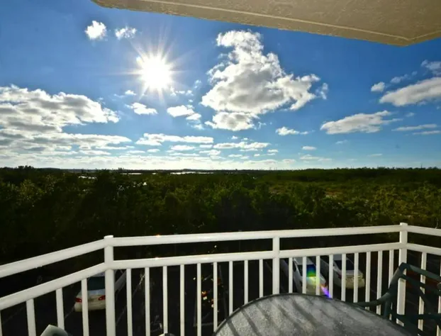 Sunrise Suites Resort hotel detail image 2