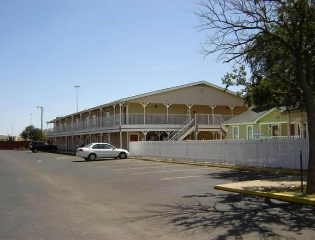 Victorian Inn hotel detail image 2