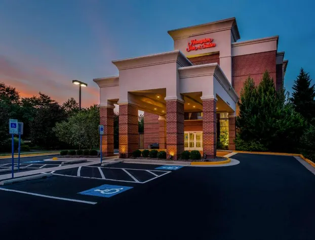 Hampton Inn & Suites Herndon-Reston hotel detail image 1