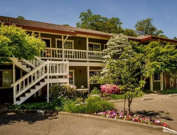 The Jack London Lodge hotel detail image 1