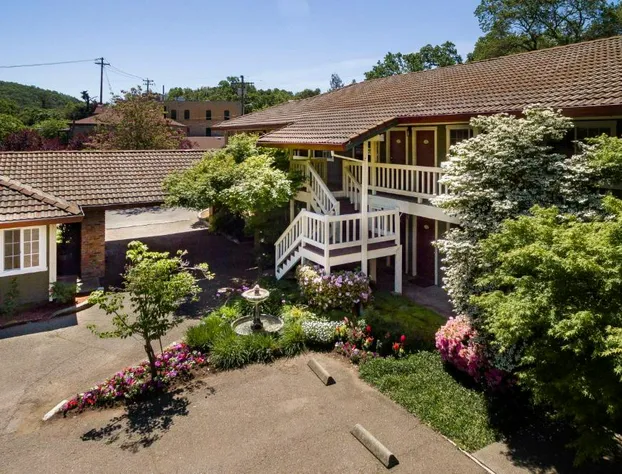 The Jack London Lodge hotel detail image 1